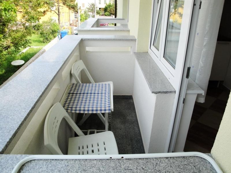 Akvarij - One Bedroom Baska  Exterior photo